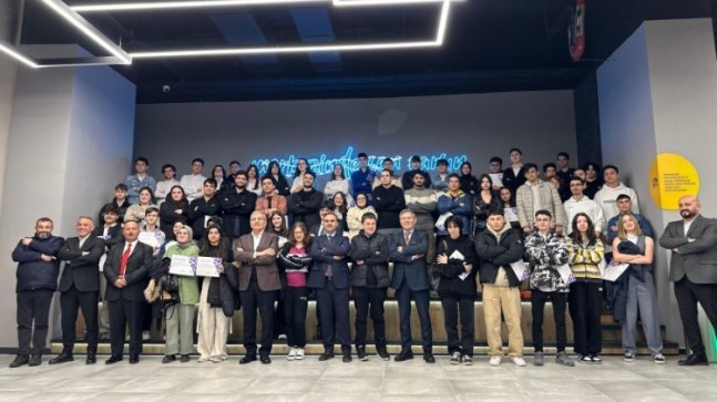 Beykoz Belediyesi: “Beykoz’un Teknolojik Kuluçka Merkezi “Vizyon 360” Gençleri Bekliyor”
