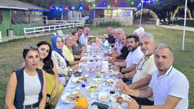 Beykoz Rizeliler Derneği’nden Gazetecilere Anlamlı Davet