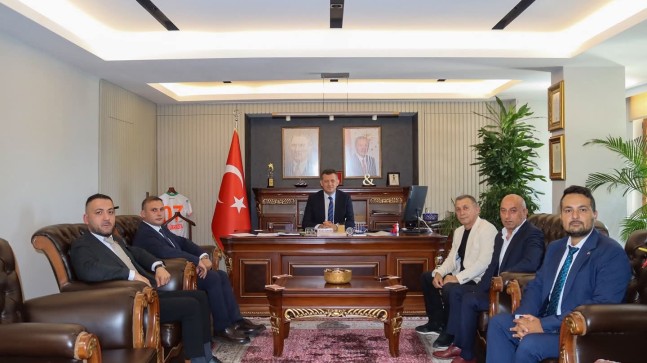 MHP’den, Kaymakam Ürkmezer’e “Hoş geldiniz” ziyareti