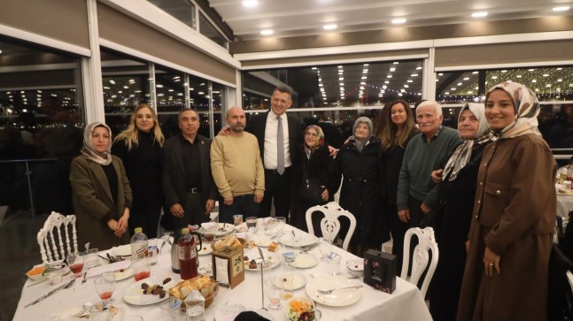 Şehit Aileleri ve Gaziler Onuruna Anlamlı İftar