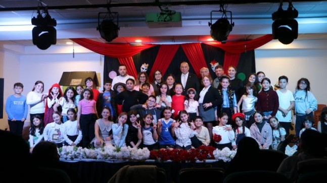 Çiğdem İlkokulu’nda Tiyatro Rüzgarı