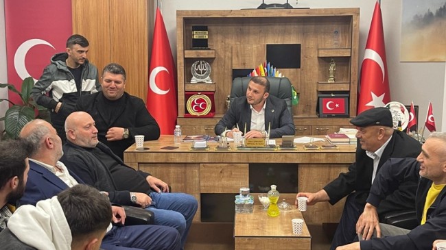 MHP’den, 25 CHP’linin MHP’ye geçtiği iddia edildi