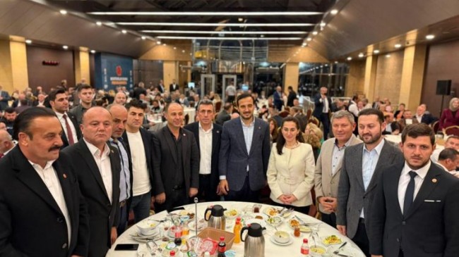 AK Parti İstanbul’dan Muhtarlar Günü’ne özel buluşma