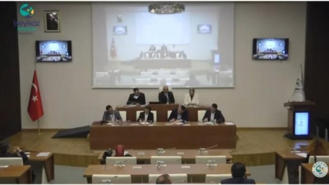 Aralık Meclisi Gergin Başladı