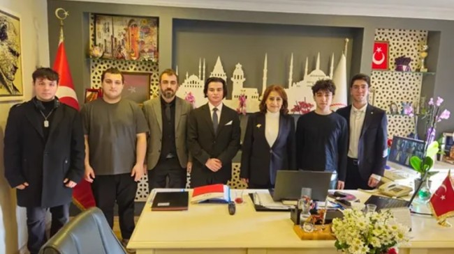 Fevzi Çakmak AL Öğrencilerinden Akıllı Tahta Kontrol Programı