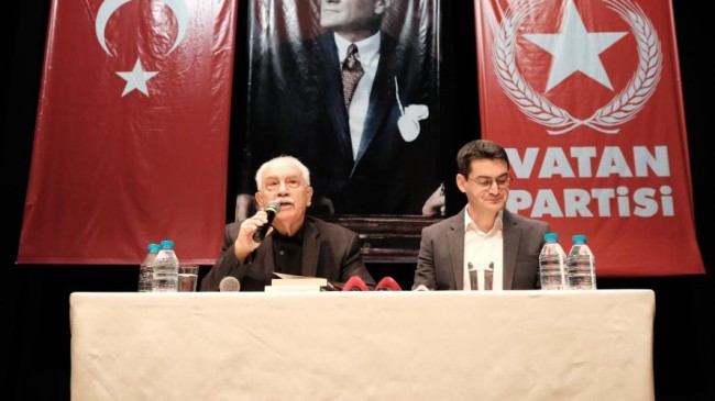 Doğu Perinçek Beykoz’da Konuştu: “FETÖ Tecrübesi Türkiye’ye Yol Gösteriyor”