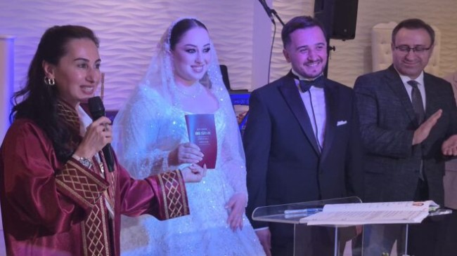Karakaya ve Öztoprak Ailelerinin Mutlu Günü